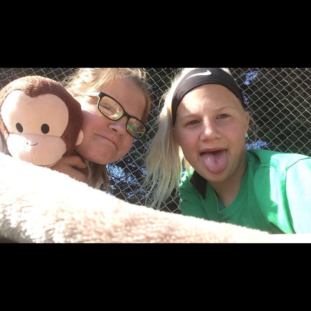 Meet your Posher, Mabry